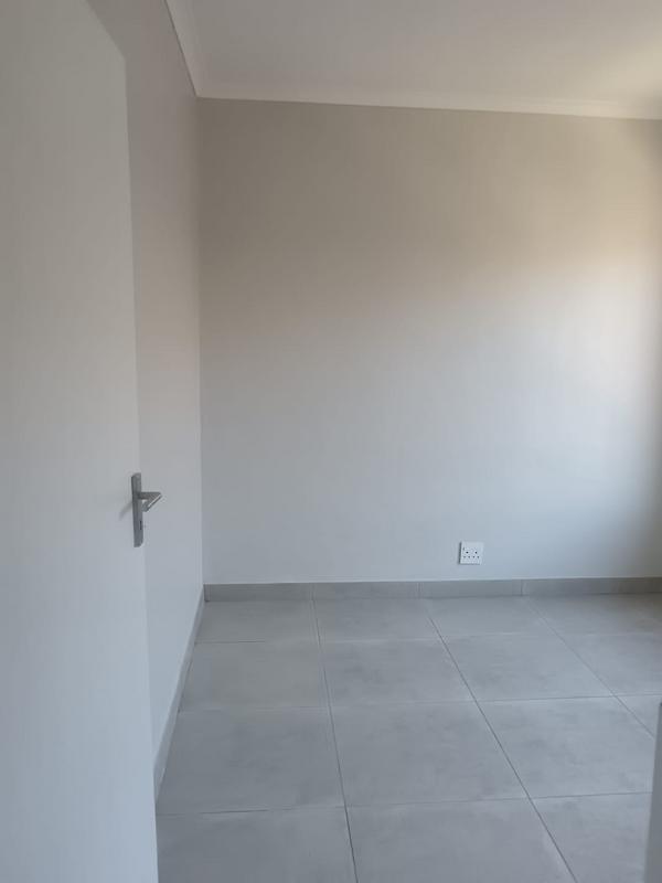 To Let 2 Bedroom Property for Rent in Brackenfell Western Cape